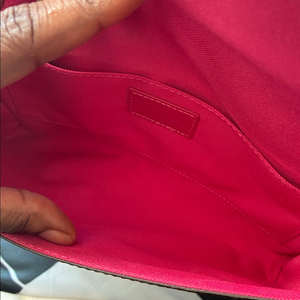 Louis Vuitton Pochette Félicie in Monogram - removable gold chain & Pink lining - Picture 10 of 17